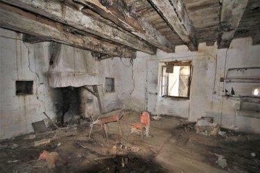 Divers à vendre à Rieupeyroux dans l'Aveyron (12240), ref : 3118 Divers à vendre à Rieupeyroux dans l'Aveyron (12240), ref : 3118