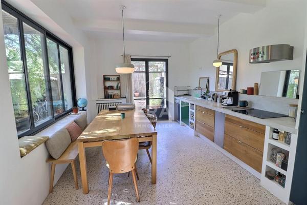 A VENDRE Entraigues Sur La Sorgue Maison 5 pièce(s) 130 m²