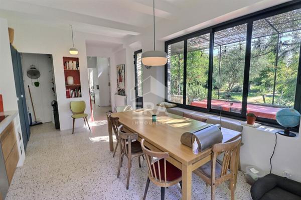 A VENDRE Entraigues Sur La Sorgue Maison 5 pièce(s) 130 m²