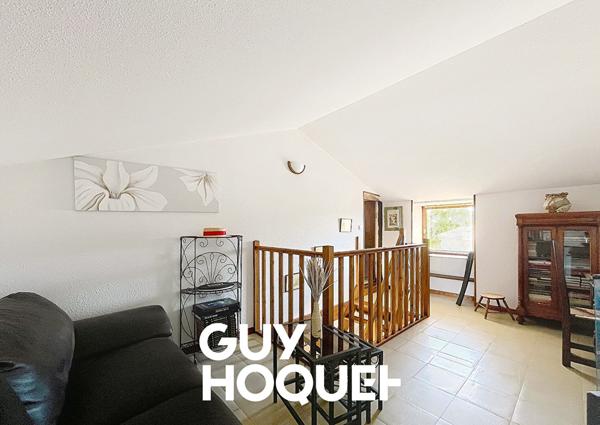 Maison en Pierre 2 Chs + Bureau et terrasse avec terrain de 607 m² environ - 71850 CHARNAY LES MACON