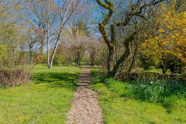 Maison à Saint-Calais, 72120 - 8 pièces 178m²