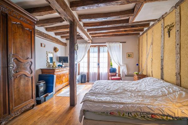 Maison à Saint-Calais, 72120 - 8 pièces 178m²