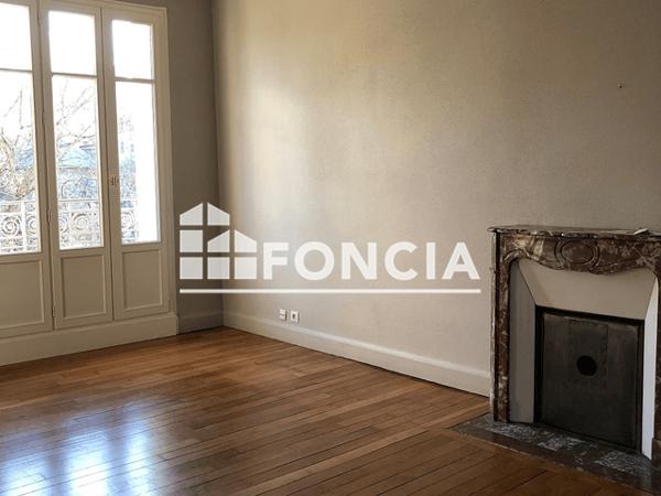 Location Appartement 3 pièces 70.95 m² - 53 AVENUE ARISTIDE BRIAND Rennes 35000