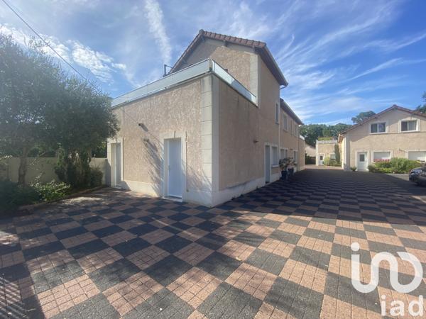 Appartement à vendre 4 pièces 59 m² Villemoisson-sur-Orge