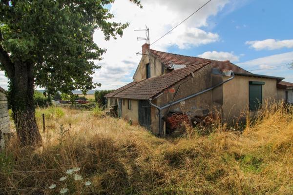 Maison à rénover au calme – Génelard