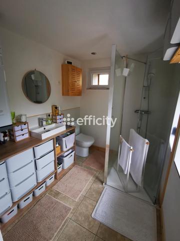 Maison
         3 pièces
        - 75 m² Exclusivité 143 000 € *