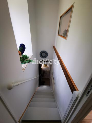 Maison
         3 pièces
        - 75 m² Exclusivité 143 000 € *