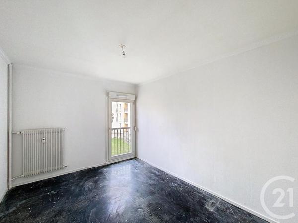 Appartement F3 à vendre  3 pièces - 64 m2 VITTEL - 88