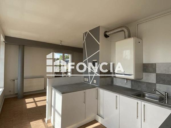 Location Appartement 3 pièces 62 m² - 6 RUE ROVIGO Sedan 08200