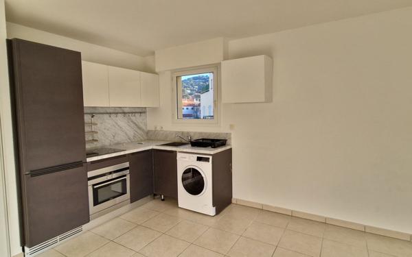 Appartement à louer    2 pièces • 40,69 m2 Cannes