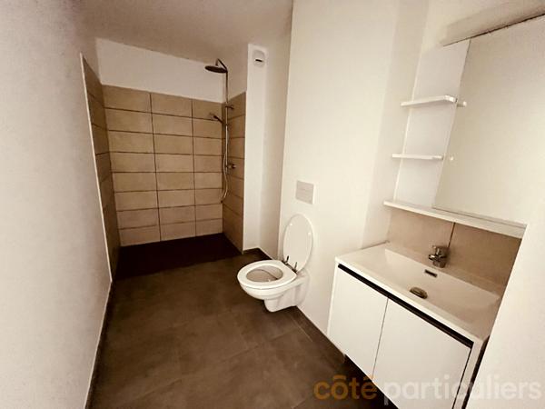 Location Appartement45 m² - 2 Pièces - SAINT DENIS (97400)