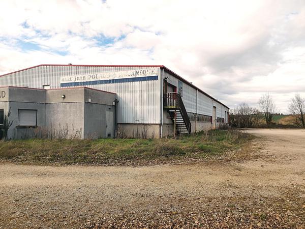 Local artisanal rénové avec fort potentiel !