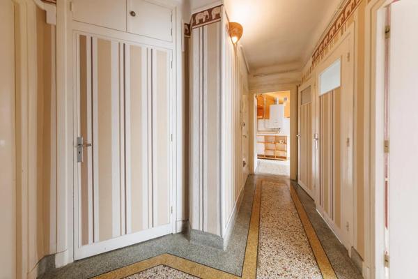 Appartement à vendre 2 pièces 66.61m² Clermont-Ferrand (63100)
