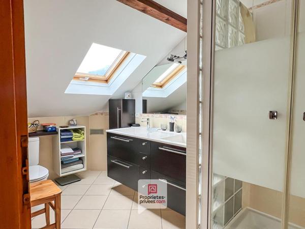 Maison familiale 122 m2 - 4 chambres - terrasse - jardin -  Crolles (38920)