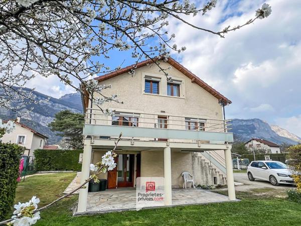 Maison familiale 122 m2 - 4 chambres - terrasse - jardin -  Crolles (38920)