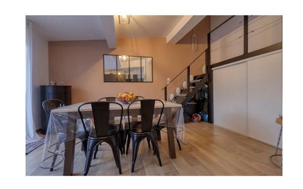 Maison à vendre    4 pièces •  Beaumont-de-Lomagne