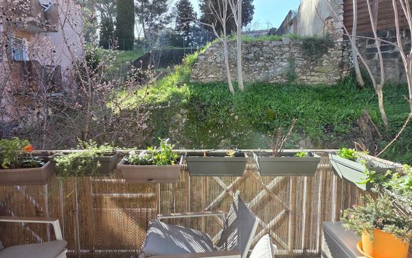 Appartement à vendre    4 pièces • 85 m2 La Penne-sur-Huveaune