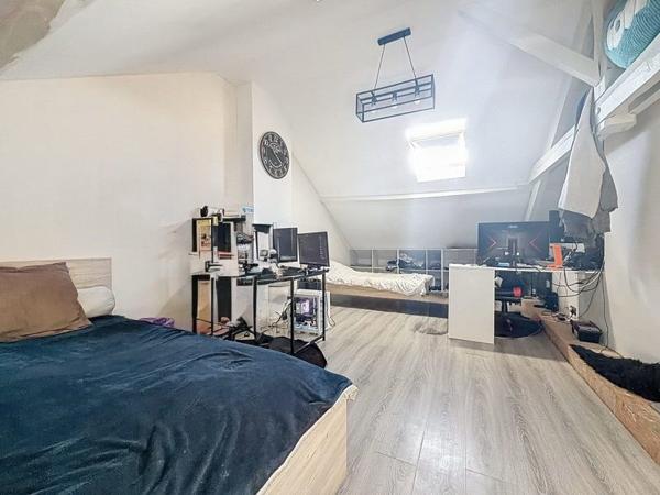 Maison à vendre |  Thiviers |  6 pièces | 131 m²