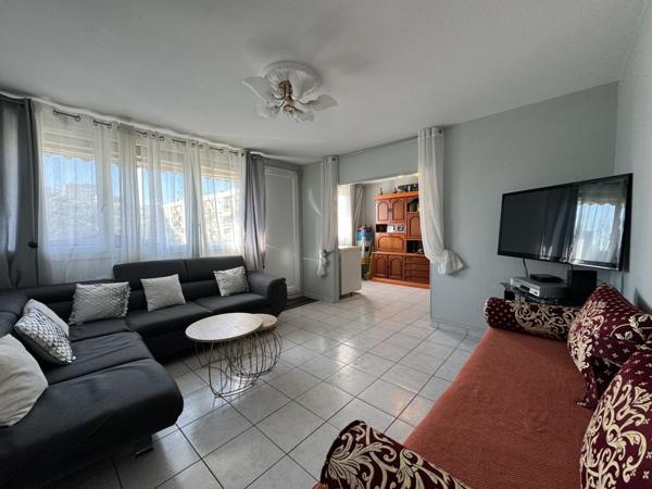 Achat appartement Bron - 4 pièce(s) - 63 m² - 160 000 €