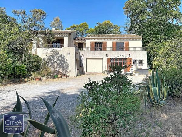 Maison à vendre 5 pièces 110m² Saint-Raphaël (83700)