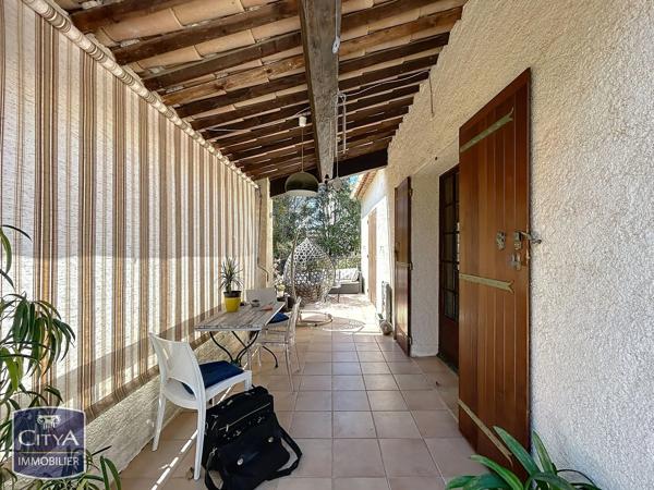 Maison à vendre 5 pièces 110m² Saint-Raphaël (83700)