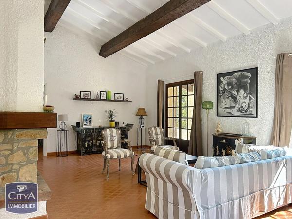 Maison à vendre 5 pièces 110m² Saint-Raphaël (83700)