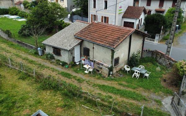 Maison à vendre    6 pièces •  Loures-Barousse