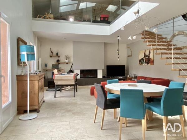 Maison à vendre 6 pièces 180 m² Aix-en-Provence