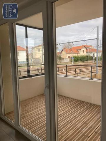 Appartement à louer 1 pièce 33.8m²