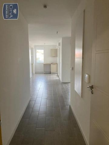 Appartement à louer 1 pièce 33.8m²