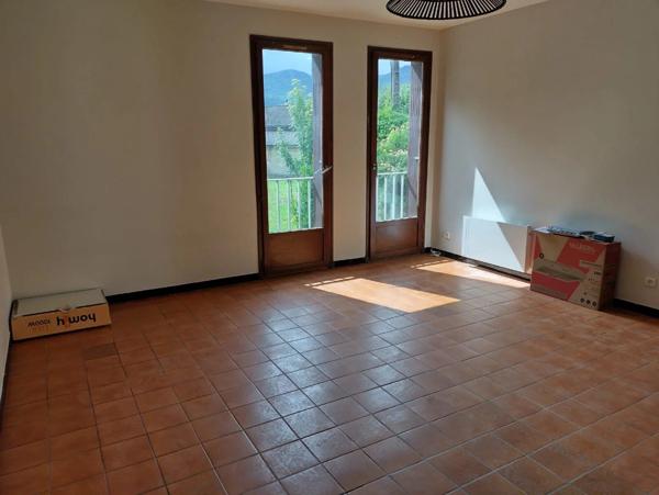 Location Studio 1 pièces 29 m2 à Villeneuve-d'Olmes