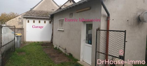 Commerce à vendre 9 pièces de 207 m²