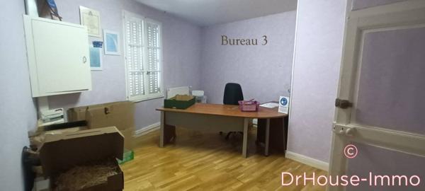 Commerce à vendre 9 pièces de 207 m²
