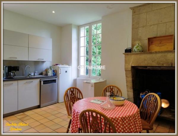 Maison à vendre 4 pièces Proche de SAINT AULAYE PUYMANGOU (24)