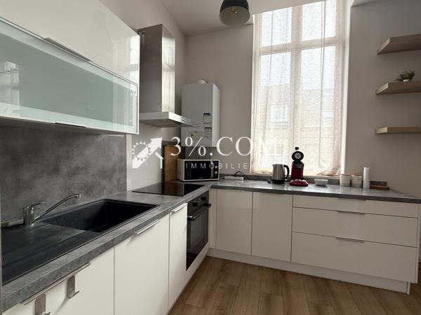 Appartement
                                                                                                                                                                                                                                                                                                                        3 pièce(s)                                                                                                                                                                                                          2 chambre(s)                                                                                                                                                                                                          65  m²