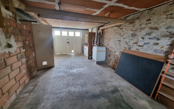 Maison à vendre    5 pièces • 118 m2 Saint-Yrieix-la-Perche