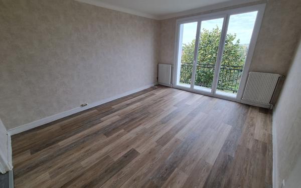 Maison à vendre    5 pièces • 118 m2 Saint-Yrieix-la-Perche