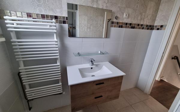 Maison à vendre    5 pièces • 118 m2 Saint-Yrieix-la-Perche