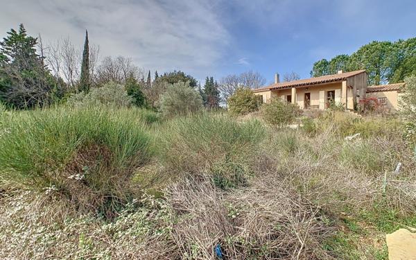 Maison à vendre    4 pièces •  Rochefort-du-Gard