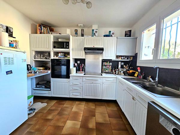 Maison 224m², plain-pied, La Farlède, Secteur calme, recherché et proche centre-ville