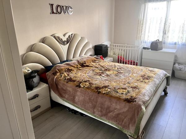 Appartement T6 de standing avec grande terrasse