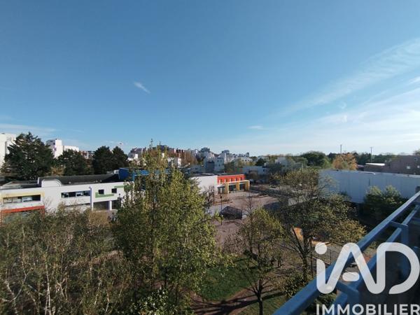 Appartement à vendre 4 pièces 71,48 m² Évry-Courcouronnes