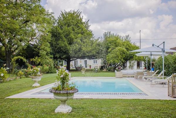 Maison  de luxe en vente - 