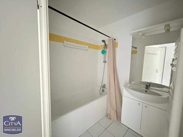 Appartement à vendre 4 pièces 70.14m² Saint-Valery-en-Caux (76460)