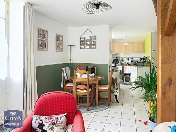 Immeuble à vendre 478.21m² Caen (14000)