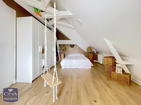 Immeuble à vendre 478.21m² Caen (14000)