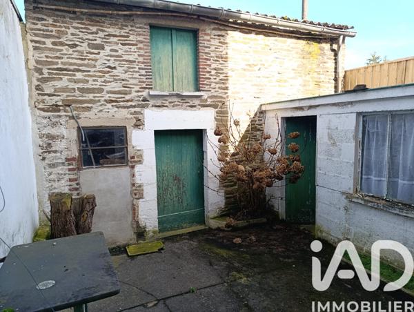 Maison à vendre 10 pièces 203 m² Bogny-sur-Meuse