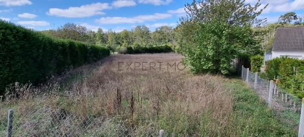 Breteuil (27160) Terrain à bâtir – 2 800 m²