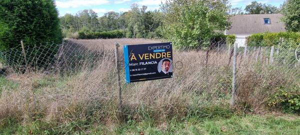 Breteuil (27160) Terrain à bâtir – 2 800 m²