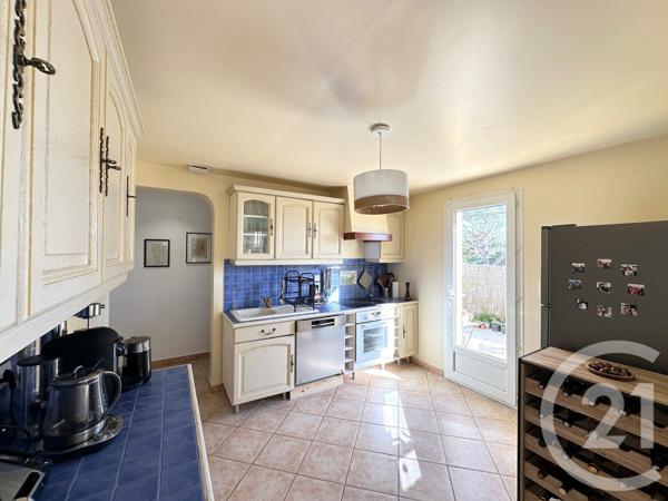 Maison à vendre  4 pièces - 122 m2 BERRE LES ALPES - 06